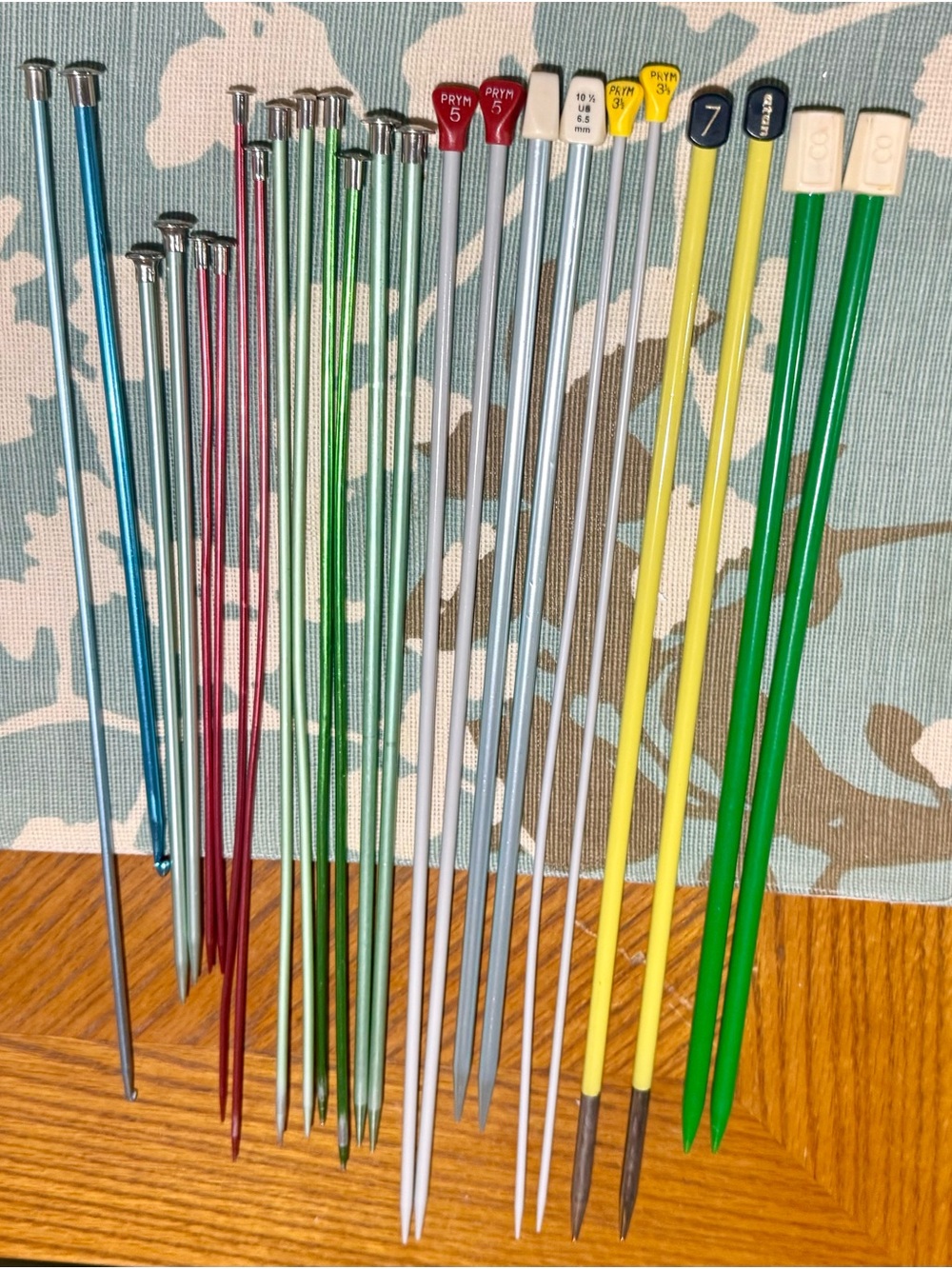 Knitting Needle/ Crochet Hook Lot